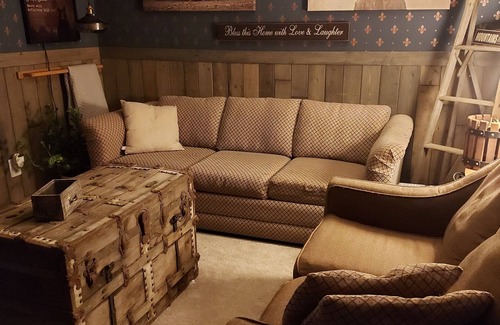 Bonners Ferry Cottage | Enjoy a clean,quiet,comfortable place in the woods all to yourself.