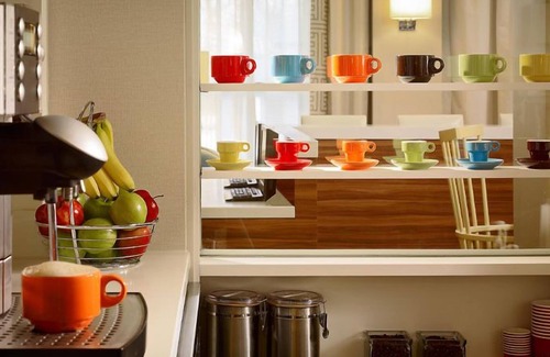 Parsippany House | Enjoy a Hassle-Free and Suiting Stay! Free Parking, Pets Allowed