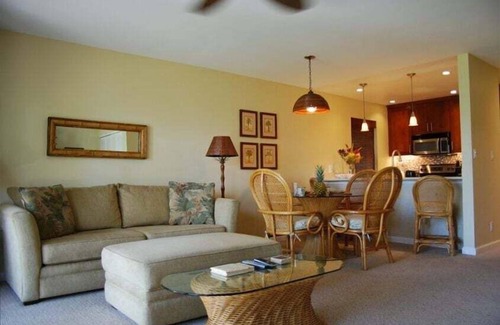 Kihei Condo | Enjoy a Piece of Paradise with Ocean View, Whale Watching, Snorkeling and More!