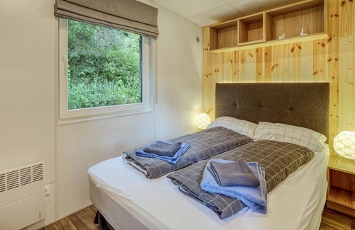 Wemding House | Enjoy a real Tiny Haus vacation close to nature at Camping Park Wemding!