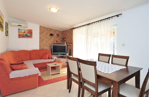 Lecevica House | Enjoy a relaxing vacation in the middle of an enchanting natural landscape.