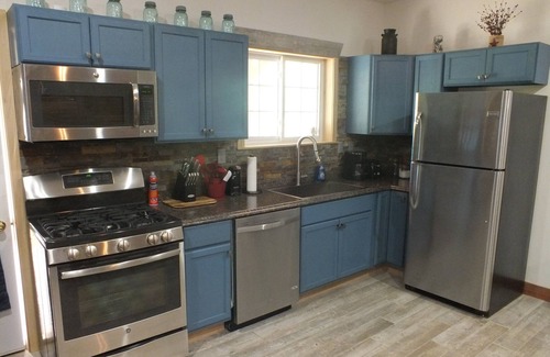 Peebles Cabin | Enjoy a Secluded Amish-Built Cabin with Pond & Firepit on 6 Private Acres