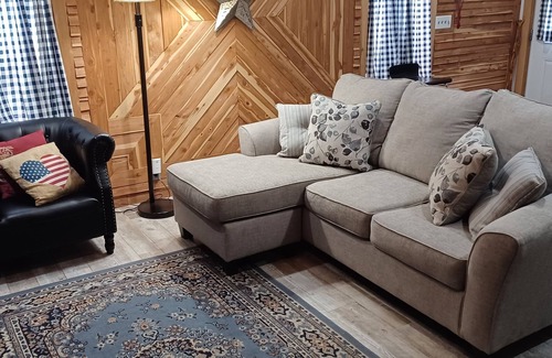 Peebles Cabin | Enjoy a Secluded Amish-Built Cabin with Pond & Firepit on 6 Private Acres