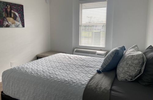 Midtown Apartment | Enjoy a stylish experience at this centrally-located place
