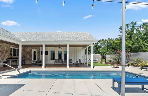 Foley House | Enjoy all the amenities of your private resort!