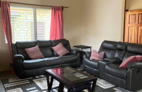 Barrio El Centro Apartment | Enjoy all the space in this loft in the heart of Tela Atlántida
