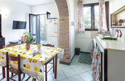 Pollica Apartment | Enjoy an unforgettable vacation in this inviting vacation apartment.