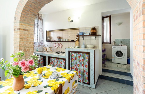 Pollica Apartment | Enjoy an unforgettable vacation in this inviting vacation apartment.