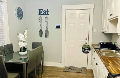 Caddo Heights-South Highlands House | "Enjoy Comfort in Every Stay"