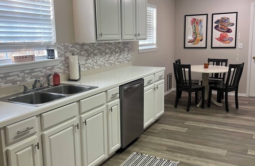 Stillwater House | Enjoy game days or a fun weekend in this charming 3 bedroom house in Stillwater!