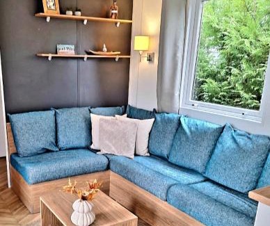 Lauwersoog Ski Chalet | EnJoy Natur, See und Meer Chalet Lauwersoog- 1-6 Pers- 3 Schlafzimmer, 2 Badezimmer- Frühes Einchecken ab 14 Uhr