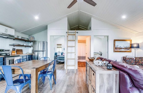 Graford House | Enjoy nature at comfortable home with private beach on Brazos River!