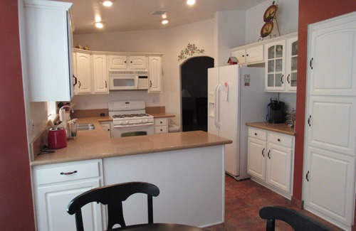 Prescott Country Club House | Enjoy relaxing in the Jacuzzi or playing a round of golf!
