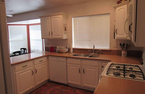 Prescott Country Club House | Enjoy relaxing in the Jacuzzi or playing a round of golf!