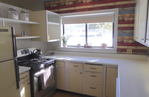 Silverton House | Enjoy some R & R at this historic cottage in the best neighborhood in town!