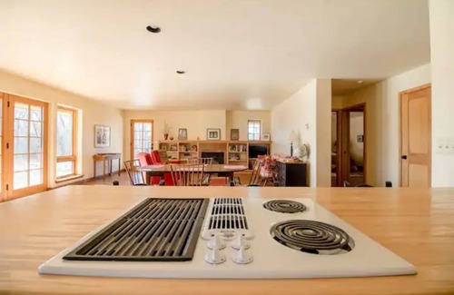 Mancos House | Enjoy the Sights and Sounds of the Mancos River
