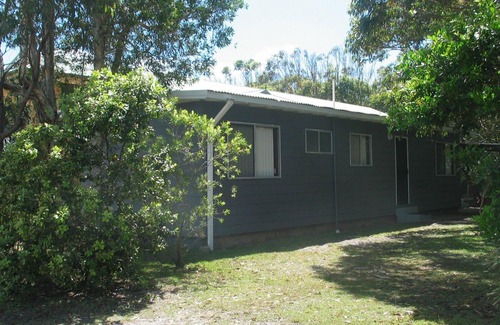 Hawks Nest House | Enjoy the soothing sea breeze