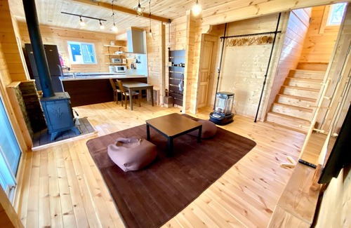 Hakuba House | Enjoy the warmth of nature and woodHakuba Village/Kitaazumi-gun Nagano