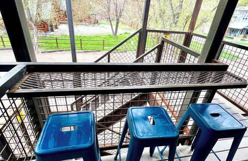 Ouray Condo | Enjoy this Private & Centrally Located 2 bed/2 bath Loft