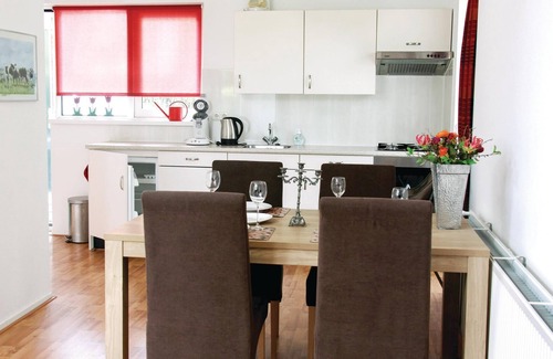 Tzummarum House | Enjoy this well-kept vacation home in the inviting vacation park De Friese Wadden in Tzummarum.