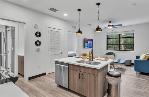 Zephyrhills West Apartment | Enjoy Top-notch Amenities at our Condo near Scenic Golf Course & Premium Wellness Hub!