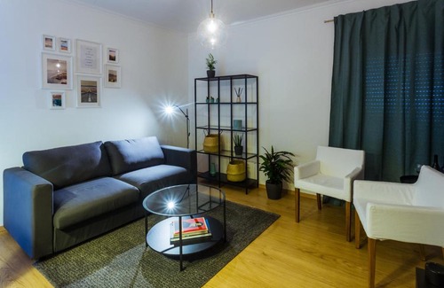 Consolacao Apartment | Enjoy VIEW apartment - ocean, surf, beach, eat & work