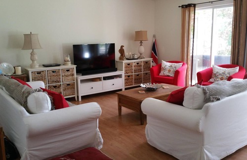 Consecon Cottage | Enjoy Waterfront Cottage Life While Discovering Prince Edward Country