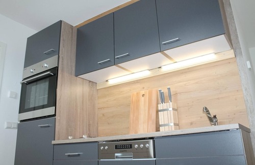 Wustrow Apartment | Enjoy your holiday at Plätlinsee in this modern and charming studio flat.