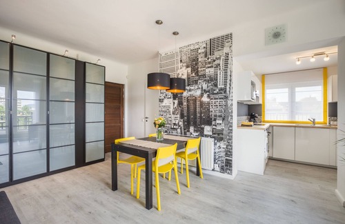 Istvanmezo Apartment | Enjoy your private terrace near City Park!