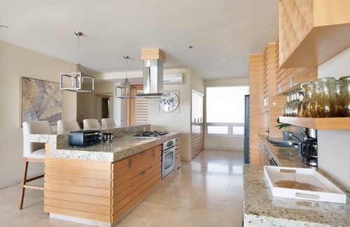Ajijic Condo | Enjoy your stay at a luxury 2 bedroom condo