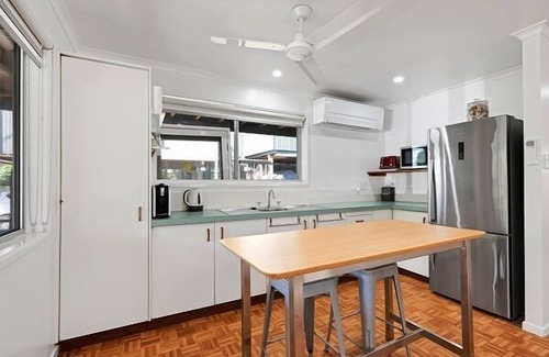 Noosa North Shore Apartment | Enjoy your stay at this cute, little holiday apartment