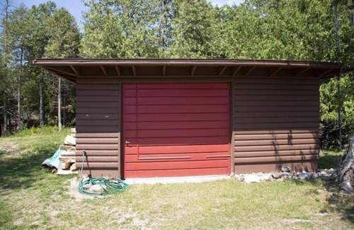 Drummond Cabin | Enjoy your very own Private Island! Seclusion and beauty await at Howard Island