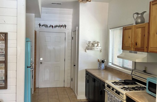 Glendale Cabin | Enjoyable cabin with WiFi in the Strawberry Ridge area of Duck Creek