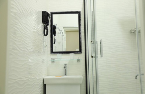 Buxoro House | Enjoyable Hotel with AC pool terrace in historic Bukhara