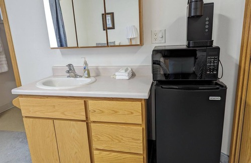 Hot Springs Cabin | Enjoyable Triple Room - Room 131