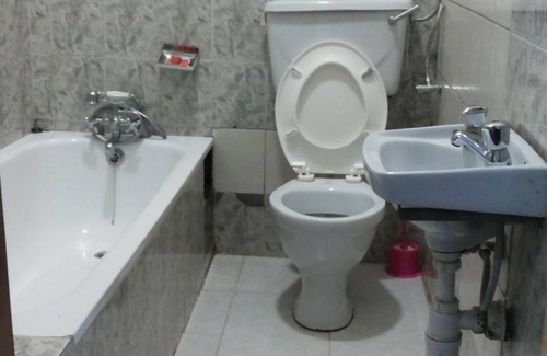 Mityana Hotel | Enro Hotel