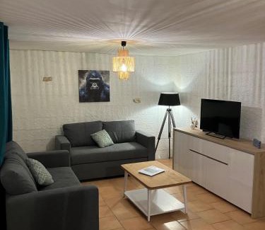 Gageac-et-Rouillac House | Ensemble 7 gîtes avec Piscines 50 couchages, Les Naudines Cottages