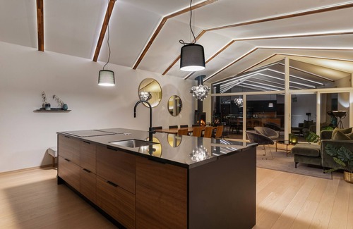 Tromso Villa | Enter Tromsø Luxury Villa