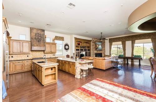 Pinnacle Peak House | Entertainers Dream - Resort Backyard with Mountain Views!