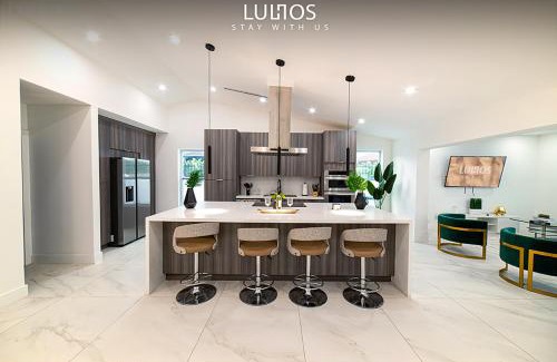 Ludlam House | Entertainment Elegance - Miami Villa L33