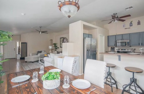 Rogers Ranch House | Entertainment Escape:Pool,Games &Views
