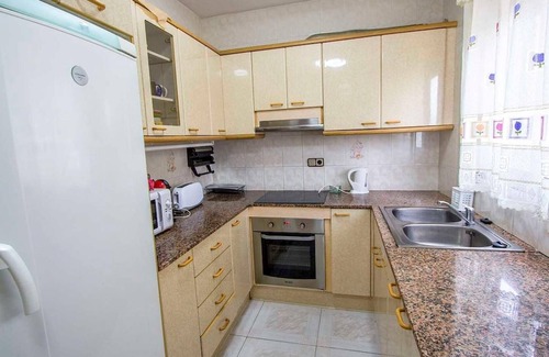 Castellet i la Gornal Villa | Enticing Elegance - 10min to Costa Dorada beaches!