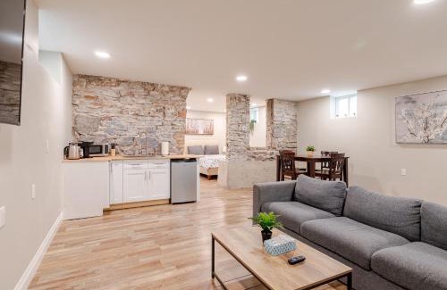 Mount Hope Huron Park Apartment | ENTIRE 1 BEDROOM APARTMENT ACROSS FROM GOOGLE - br1