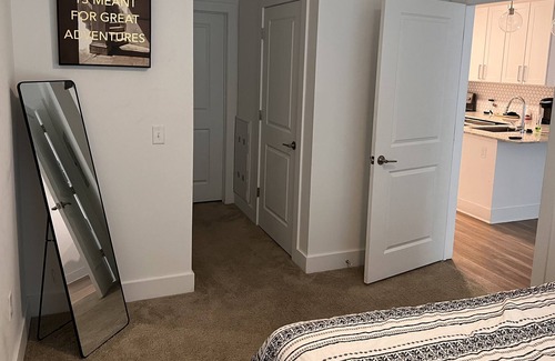 Reynoldstown Apartment | ⭐️⭐️⭐️⭐️⭐️ Entire 1 bedroom apartment close to downtown and airport