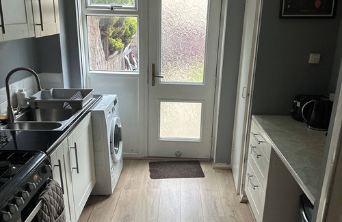 North Shields House | Entire 2 bed home, North Shields, FREE parking