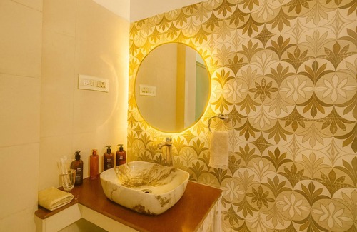 Lanka Apartment | Entire 2BHK with AC & Balcony
