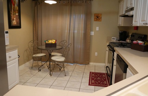 Del Mar House | Entire 3 Bedroom Home in The Villages - Sleeps 10