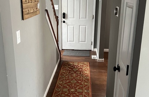The Gate House | Entire 4BR Home near Lafayette Square