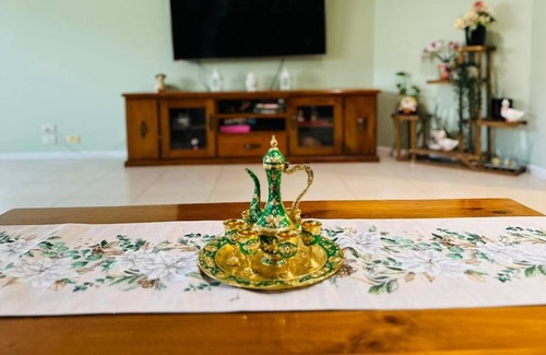 Tingalpa House | Entire 4BR House in Tingalpa