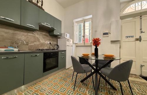 Cospicua Apartment | Entire Apartment in Cospicua with a Cellar!